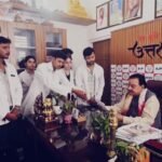 पैरामेडिकल छात्रों ने सांसद अजय भट्ट को सौंपा ज्ञापन, इंटर्नशिप स्टाइपेंड की मांग